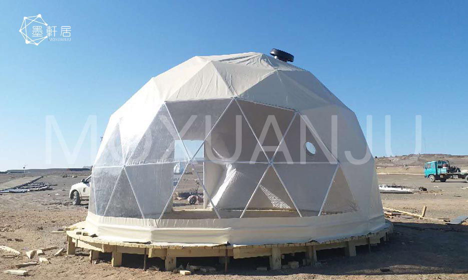 Geodesic Dome Hotel