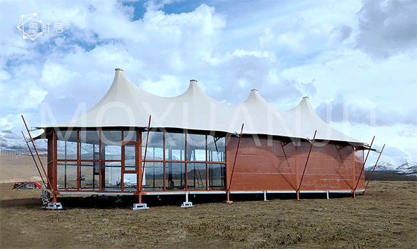 Snow Mountain Tent Hotel